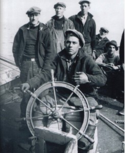 Vey-Will-at-the-wheel-and-Herbert-John-in-the-middle-stand