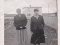 004Alice Smith and mother Belinda Robbins