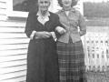 Susanah Smith Tucker and granddau Norma Vey Tucker