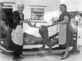 Suzannah Tucker and dil Maud Tucker of Alan